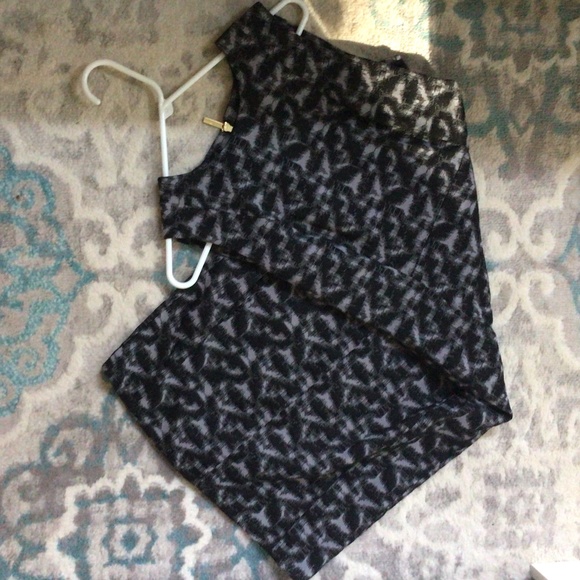 Size 8 Calvin Klein Black & White Patterned Shift Dress - Picture 1 of 4